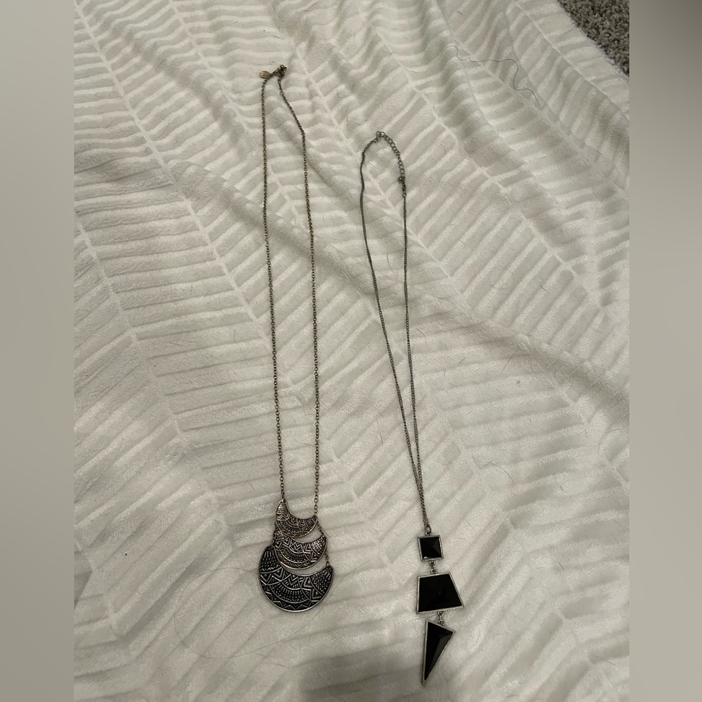 Duo of necklaces